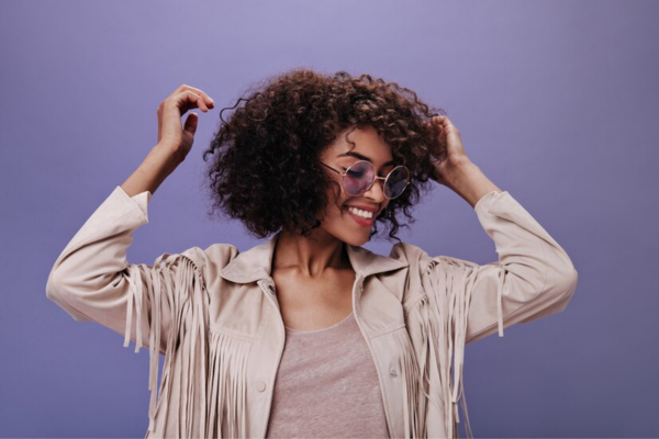 Os Produtos Antifrizz para Cabelos Cacheados